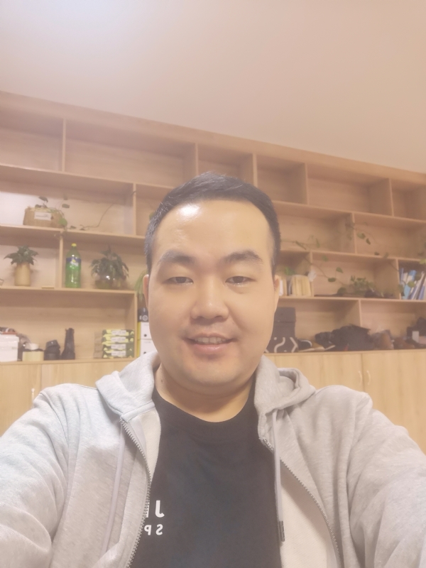 carl的第一张照片--温州闪婚服务中心