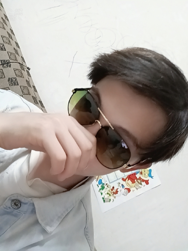 染七的第一张照片--温州闪婚服务中心